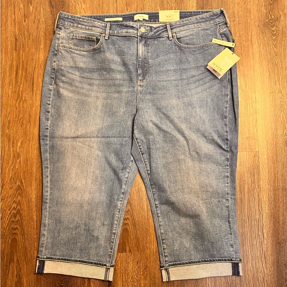 NYDJ Marilyn Straight Leg Medium Wash Cuff Jeans W/ Cool Embrace 24W NWT Stretch